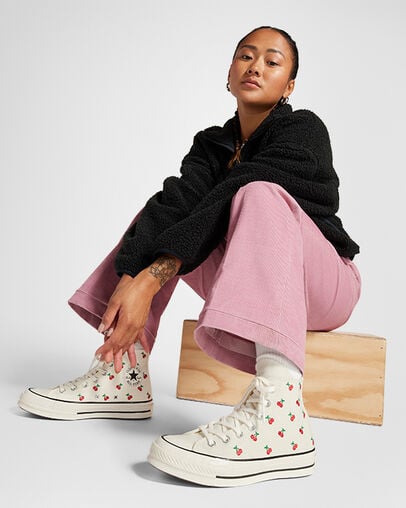 Converse Chuck 70 Cherries Women Sneakers White / Black / Red USA | C-47081399