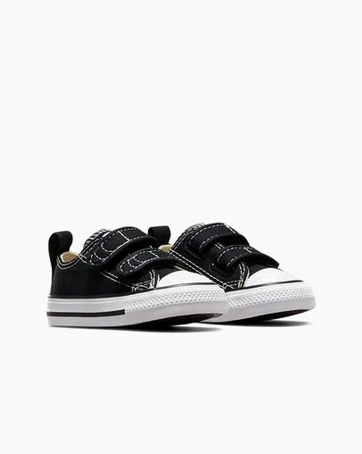 Converse Chuck Taylor All Star 2V Kids' Canvas Shoes Black USA | C-69145739