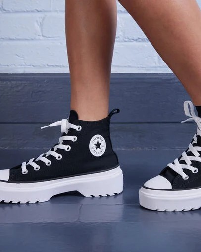 Converse Chuck Taylor All Star Lugged Lift Platform Kids' Canvas Shoes Black / White USA | C-82039479