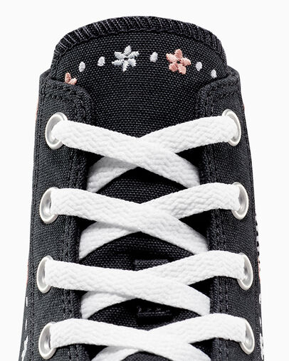 Converse Chuck Taylor All Star Petite Petals Women Sneakers Black / White USA | C-47650929