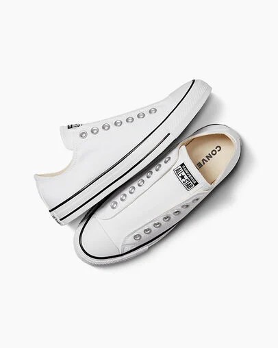 Converse Chuck Taylor All Star Women Slip On Shoes White / Black USA | C-59613249