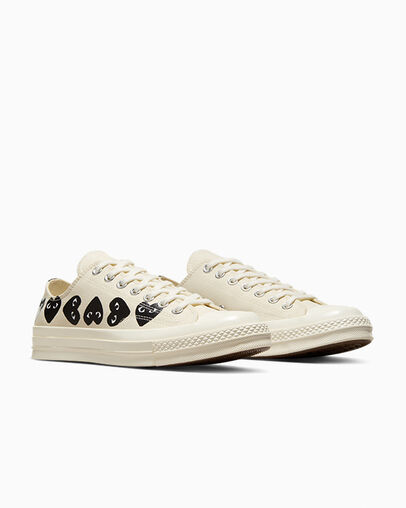 Converse Converse x PLAY Comme des Garçons Chuck 70 Multi Heart Men Sneakers White / Black USA | C-64273059