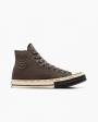 Brown / Black